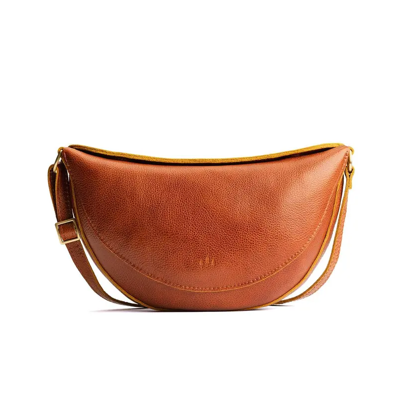 Premium Crossbody Shoulder Bag – Adjustable Strap, Magnetic Closure