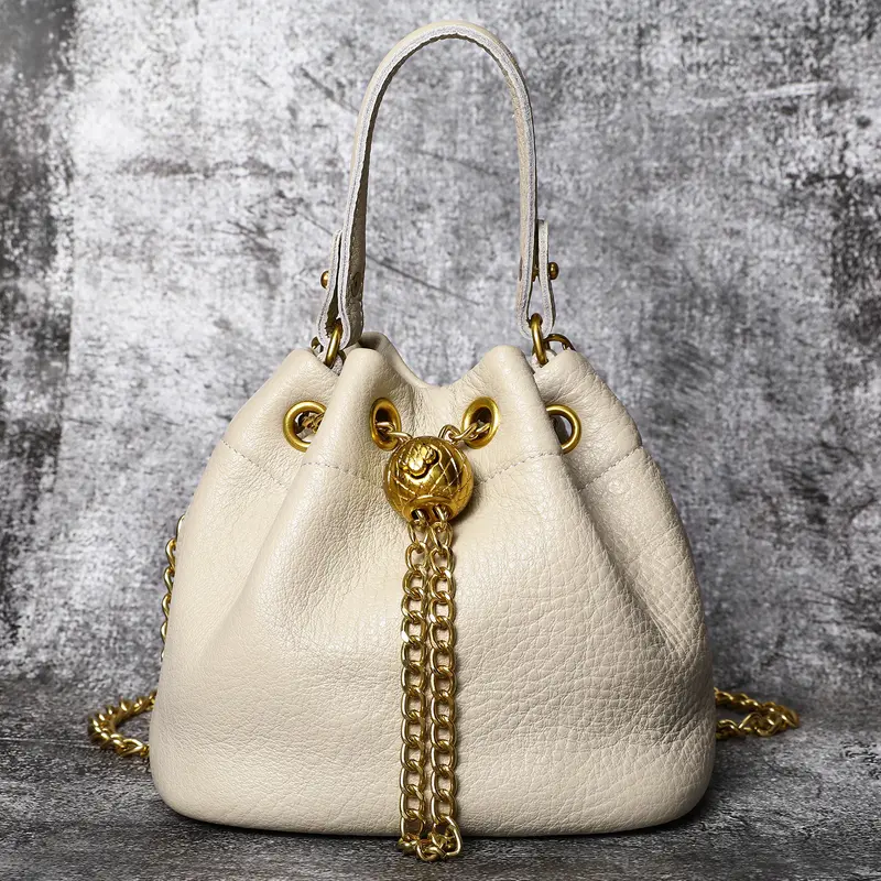 Ladies' First-Layer Cowhide Bucket Bag