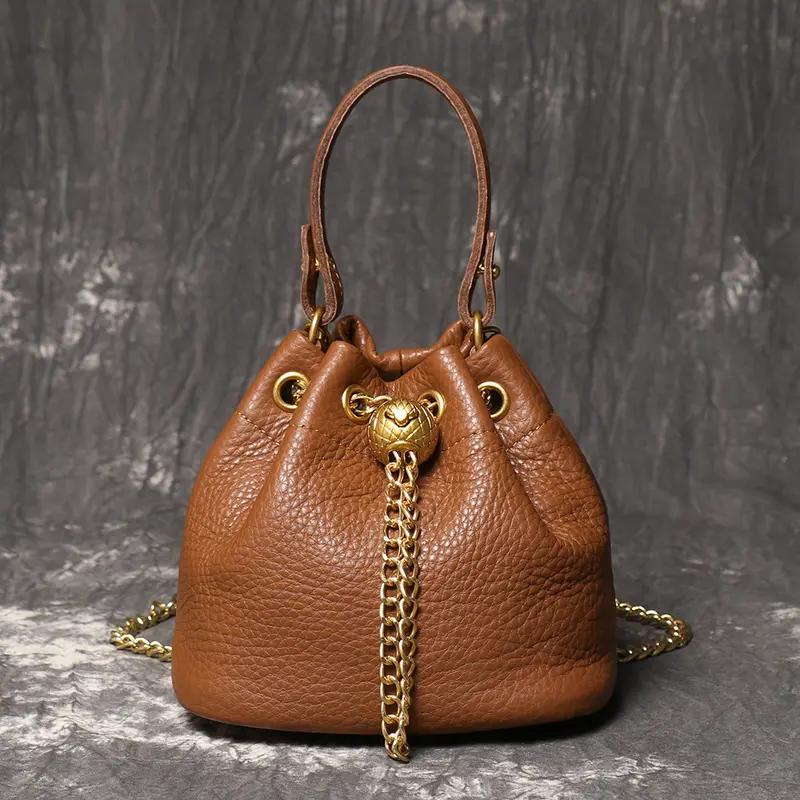 Ladies' First-Layer Cowhide Bucket Bag